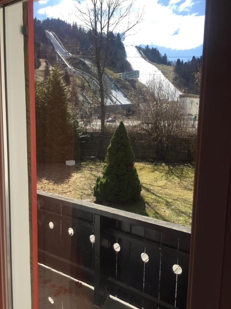 Hostel Der Athleten Garmisch-Partenkirchen Exteriör bild